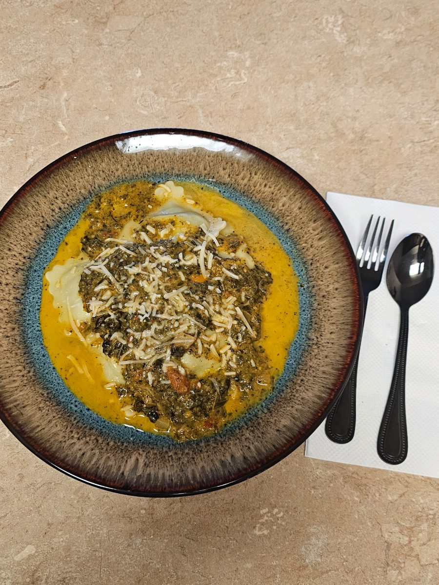 Kale and Vegetable Ragu Over Spinach Ravioli